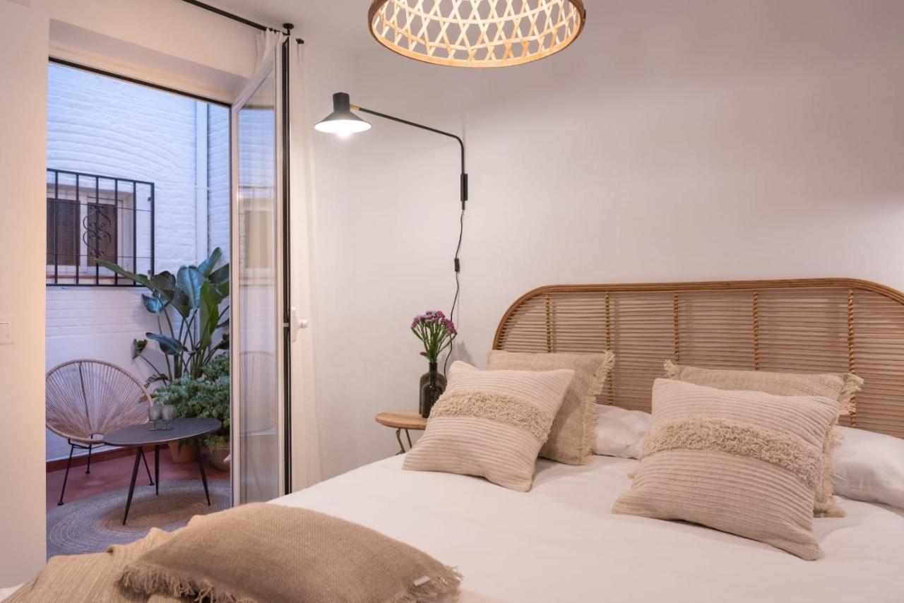 Apartamentos Junto A Jardines Del Triunfo Гранада Екстериор снимка