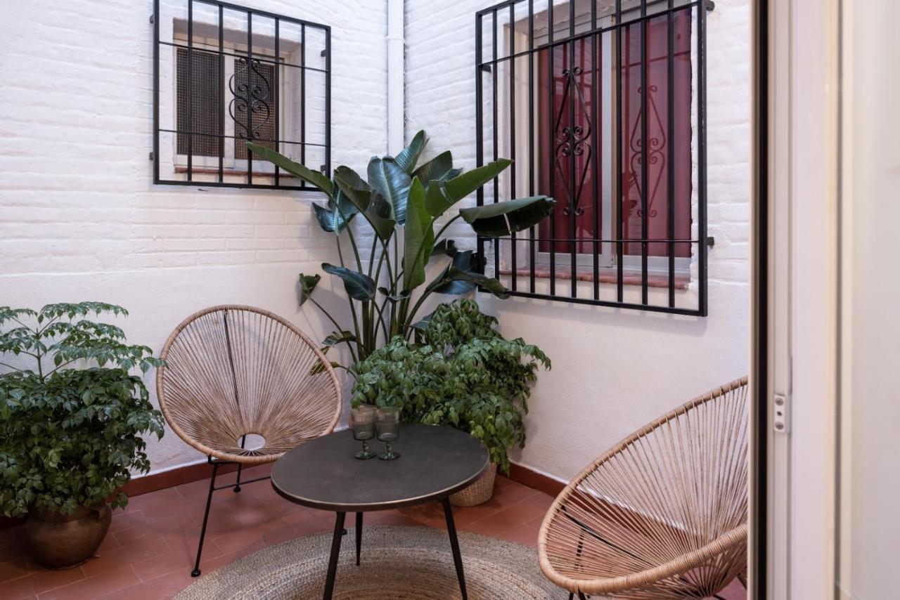 Apartamentos Junto A Jardines Del Triunfo Гранада Екстериор снимка