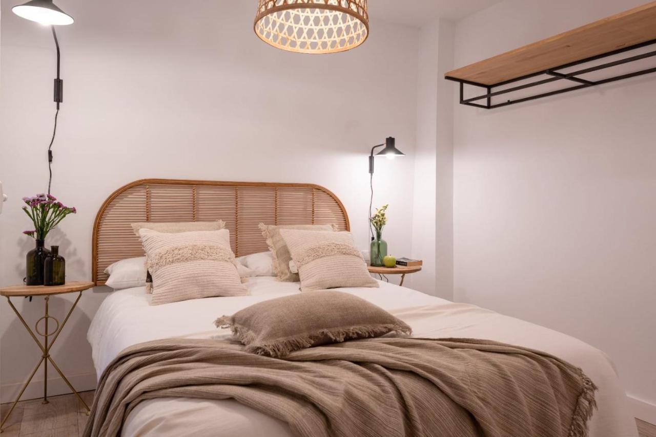 Apartamentos Junto A Jardines Del Triunfo Гранада Екстериор снимка